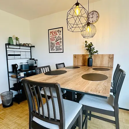 Urban Jungle 4p Und Parkplatz