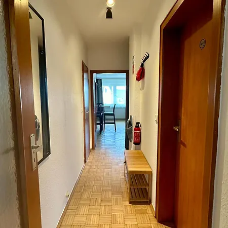 Appartement Urban Jungle 4p Und Parkplatz *